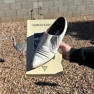 Guess White womens Loafers